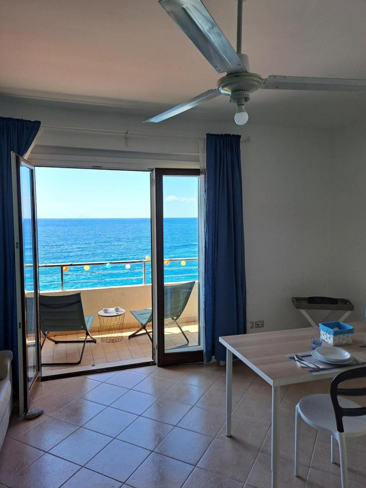 Sea House Bagnara Calabra Apartamento Exterior foto